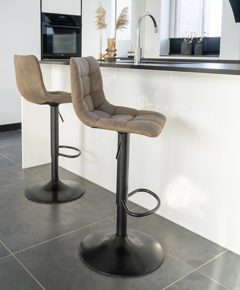 Bar- en counterstoelen