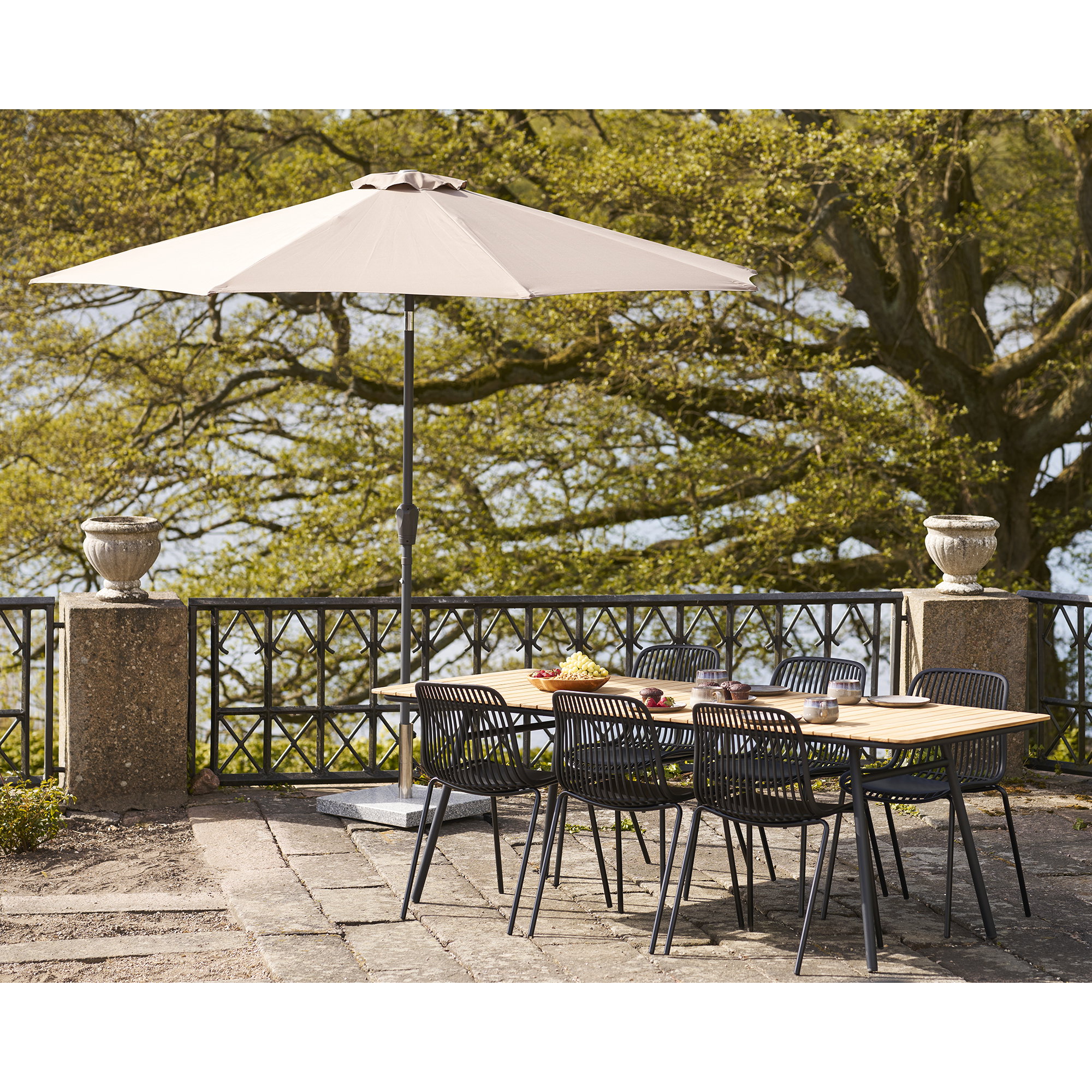 Cleveland Eettafel